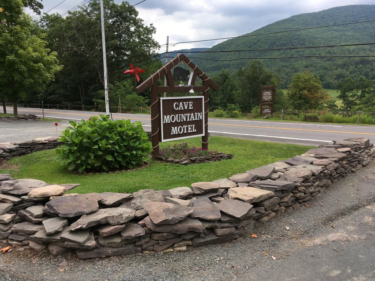 Cave Mountain Motel 温德汉姆 外观 照片